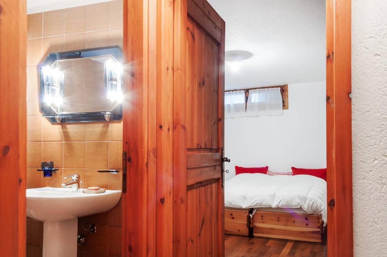 Hintown La Villette Courmayuer Hotel Courmayeur Zewnętrze zdjęcie